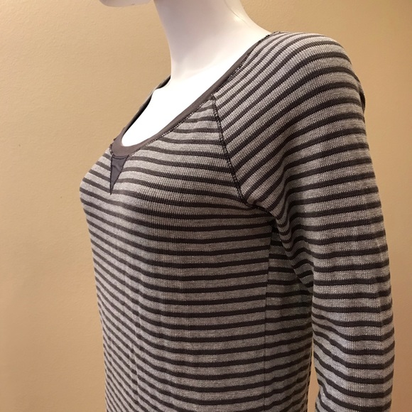 Victoria’s Secret Striped Pajama Top Long Jane - Picture 10 of 14